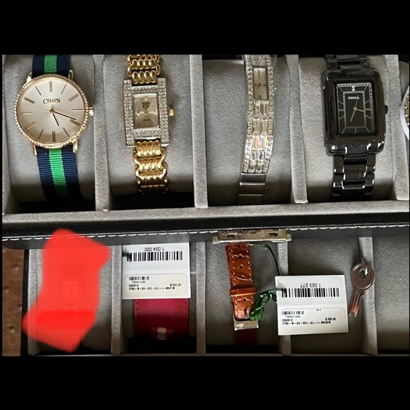 11 watches selling as a lot two Lacoste both with exchangeable band , Japan movt - Picture 6 of 17